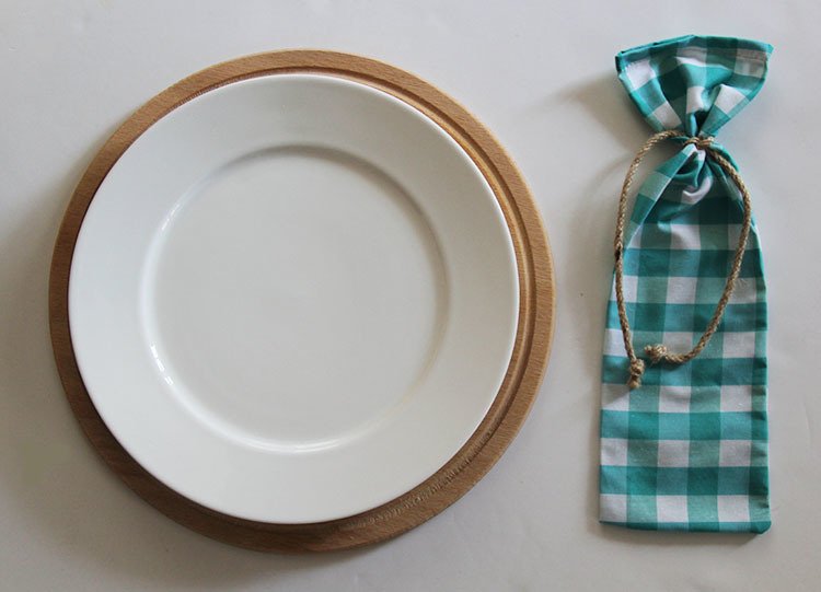 Mint Yeşili-Beyaz Kareli Çatal Bıçak Kesesi