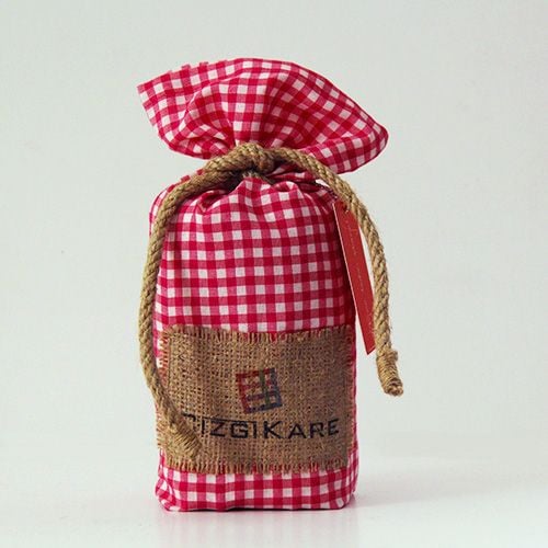 Pembe Pötikareli Masa Örtüsü