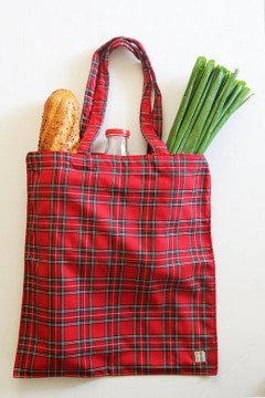 Kırmızı Küçük Ekoseli Kumaş Çanta