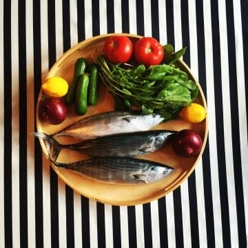 Lacivert Çizgili Yuvarlak Masa Örtüsü (%100 Pamuklu)