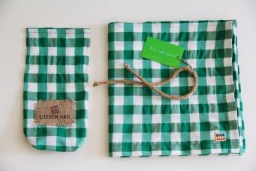 Yeşil Kareli Masa Örtüsü