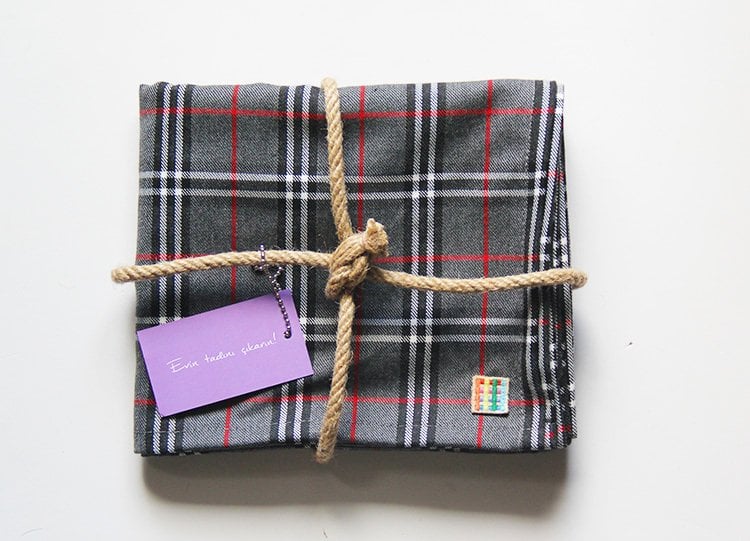 Gri Ekoseli Runner (Servis Örtüsü)