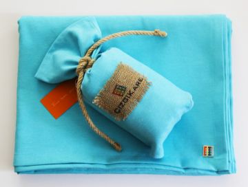 Turkuaz Masa Örtüsü