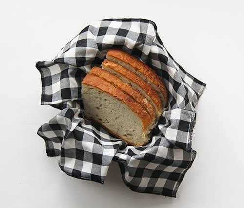 Siyah Kareli Ekmek Sepeti Peçetesi