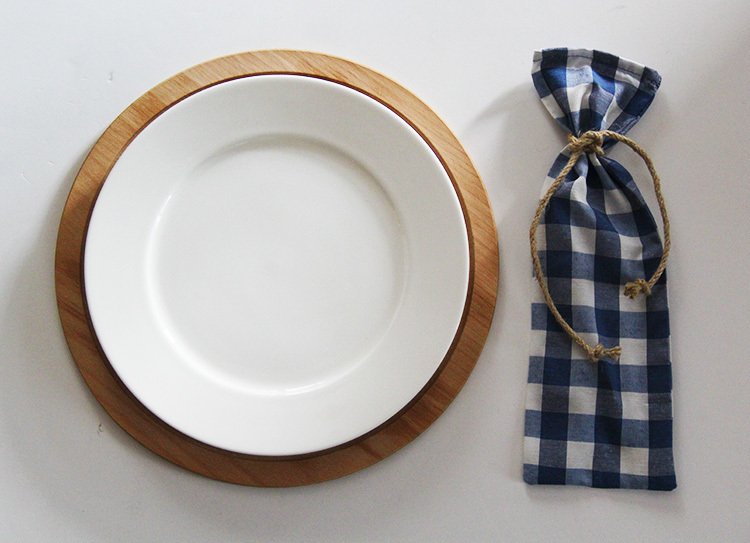 Pastel Mavi Kareli Çatal Bıçak Kesesi