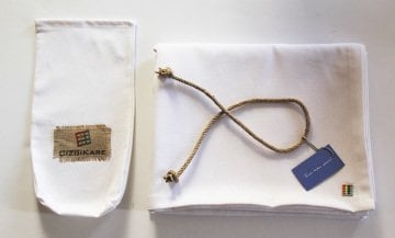 Beyaz Masa Örtüsü