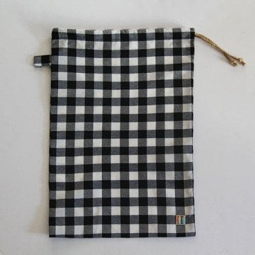 Siyah Kareli Ekmek Kesesi