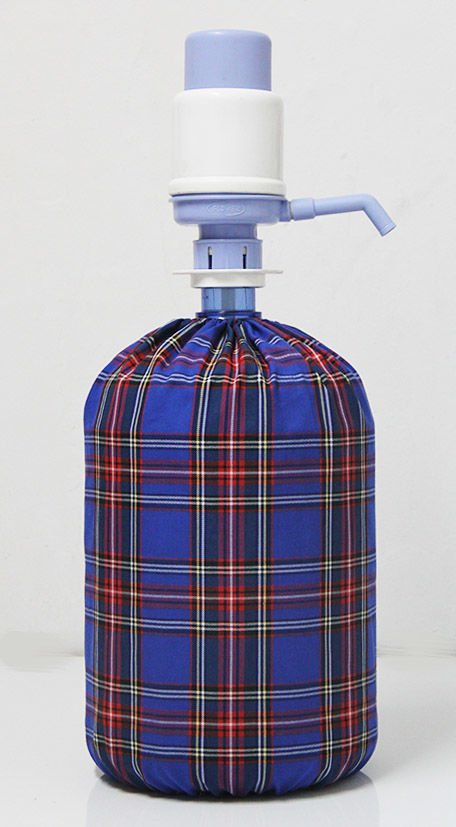 Mavi Ekoseli Damacana Kılıfı