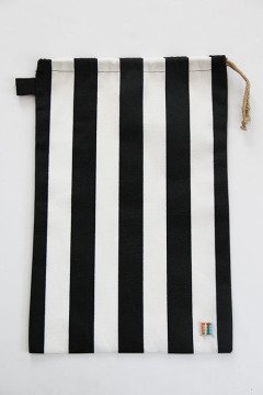 Siyah Çizgili Ekmek Kesesi