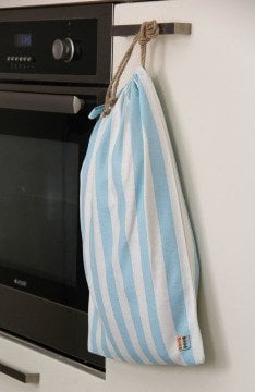 Bebek Mavisi Çizgili Ekmek Kesesi