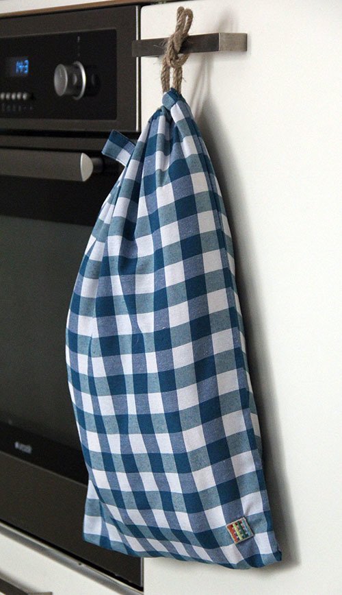 Petrol Mavisi Kareli Ekmek Kesesi