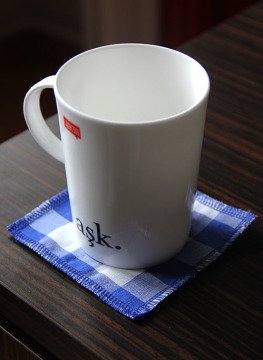 Mavi Kareli Bardak Altlığı