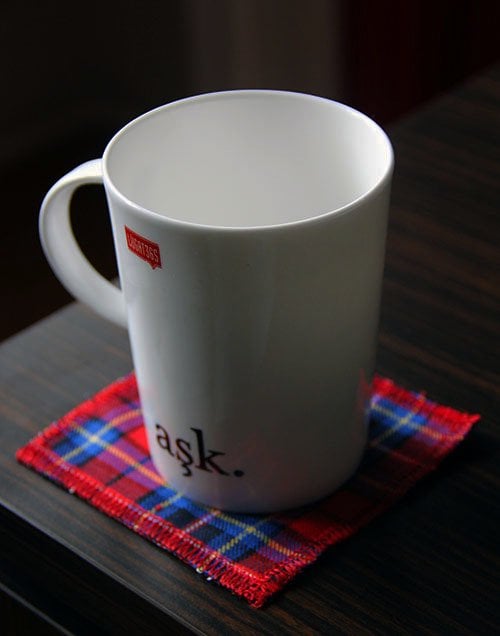 Kırmızı-Mavi Ekoseli Bardak Altlığı (6'lı)